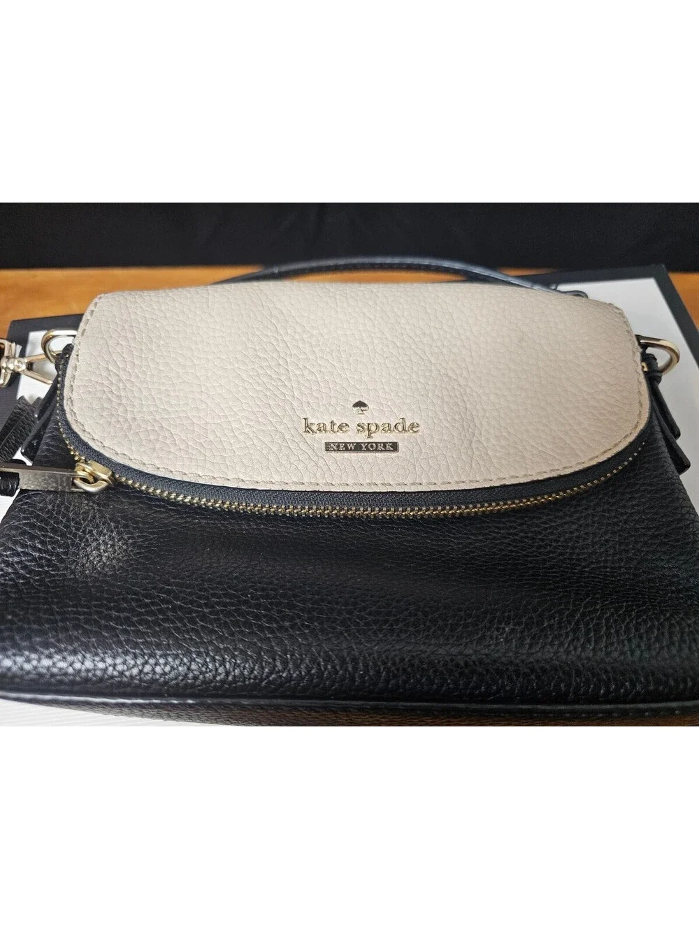 Kate Spade Purse Pink & Black Women Small  Leather Crossbody